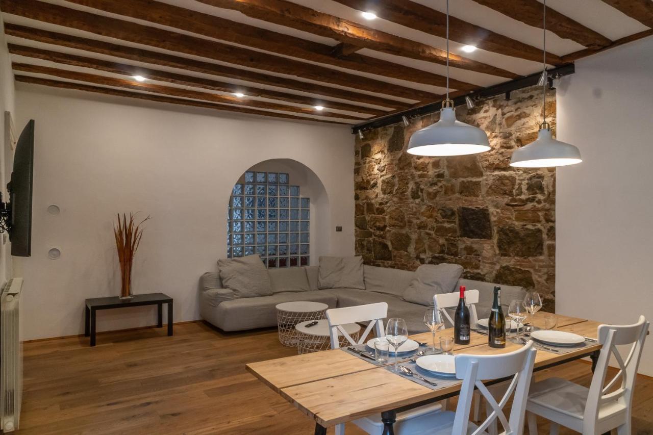 Casa Vacanze Hadithi, tra Le Rive e Piazza Unità Trieste Esterno foto