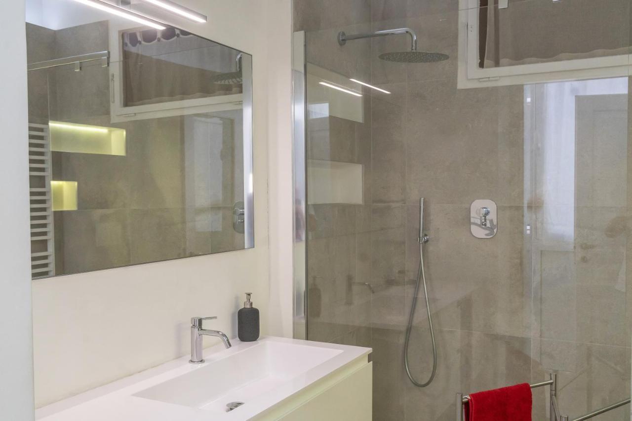 Casa Vacanze Hadithi, tra Le Rive e Piazza Unità Trieste Esterno foto